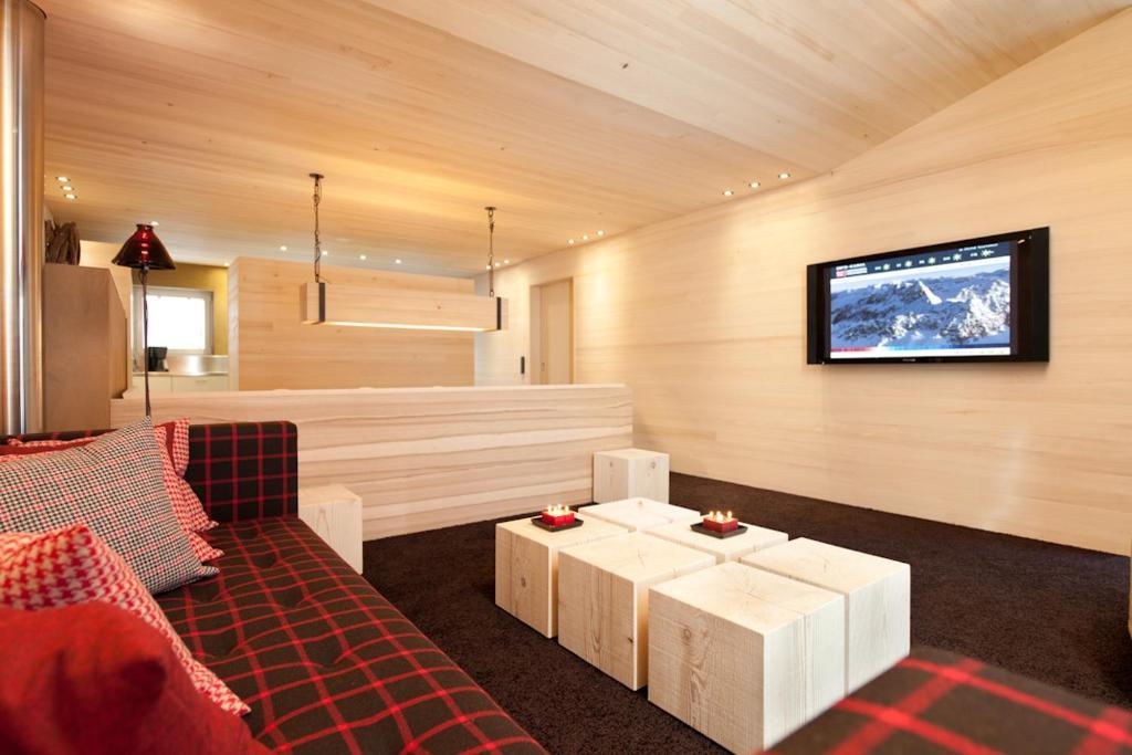 اوبرغورغل Appartement Elmar الغرفة الصورة